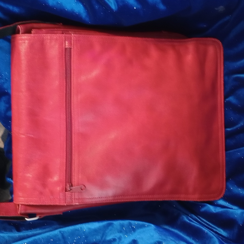 Red Wilson's Leather Messenger Bag